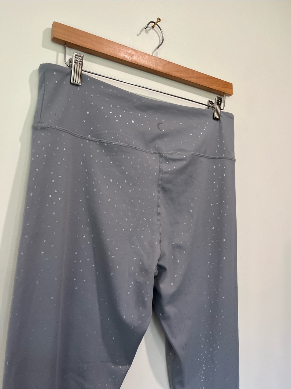 ZYIA Active Metallic Foil Speckle Leggings Grey Size 20 High Waisted Cropped